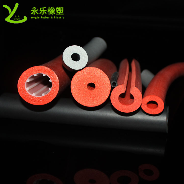 硅膠發(fā)泡管，耐高溫發(fā)泡硅膠管，保溫發(fā)泡硅膠管