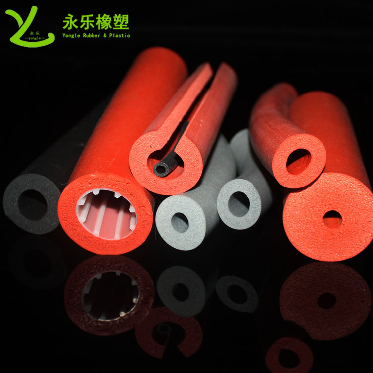 硅膠發(fā)泡管，耐高溫發(fā)泡硅膠管，保溫發(fā)泡硅膠管