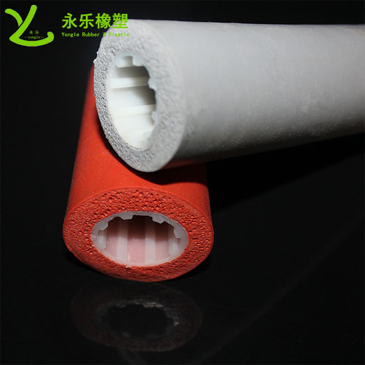 復(fù)合發(fā)泡硅膠管，耐高溫發(fā)泡硅膠管，保溫發(fā)泡硅膠管