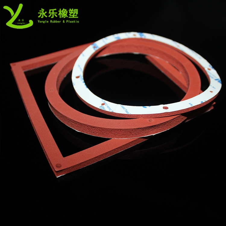 定制模壓發(fā)泡硅膠墊，無(wú)氣味模壓發(fā)泡硅膠墊，耐高溫模壓發(fā)泡硅膠墊