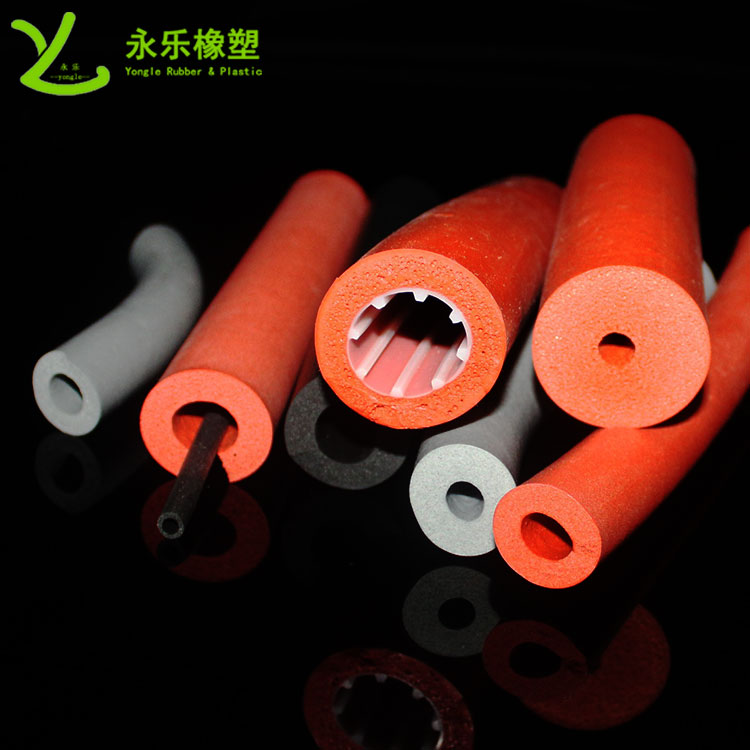 硅膠發(fā)泡管，耐高溫發(fā)泡硅膠管，保溫發(fā)泡硅膠管