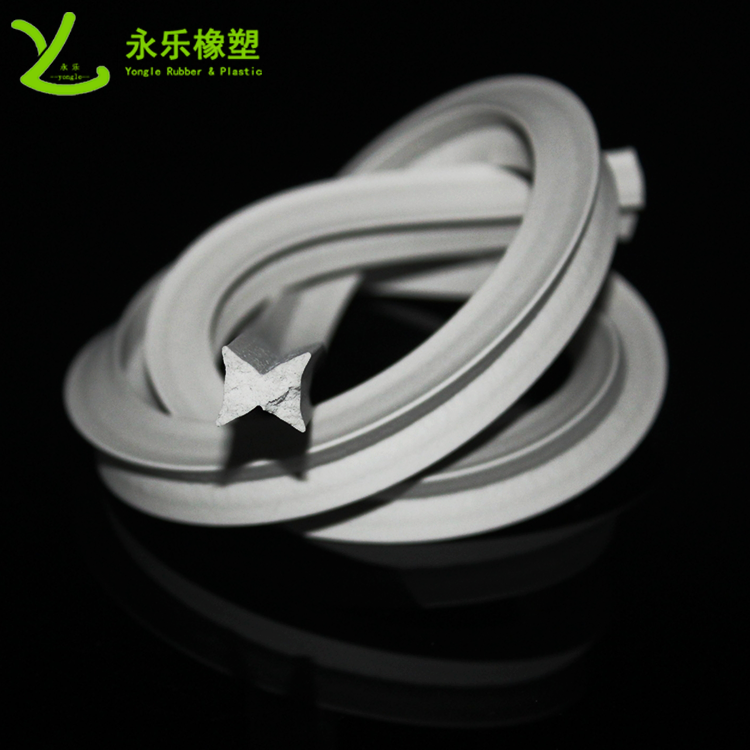 硅膠泡棉膠條，阻燃硅膠泡棉膠條，耐高溫發(fā)泡硅膠條